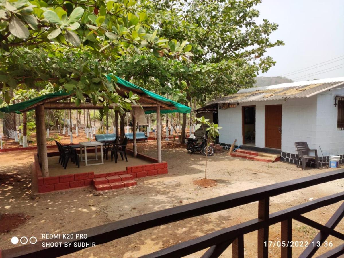 Vasant Lata Farm House Villa Barashiv Bagian luar foto